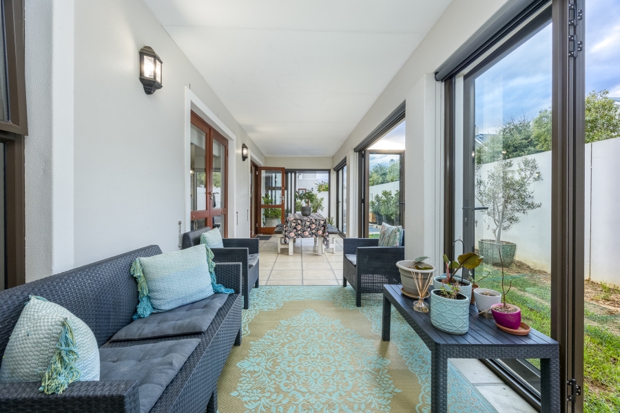 3 Bedroom Property for Sale in Graanendal Western Cape